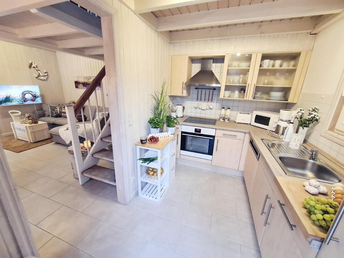 Strandhaus Ruegen - Meerblick, Sauna, Kamin & Whirlpool Baabe Extérieur photo